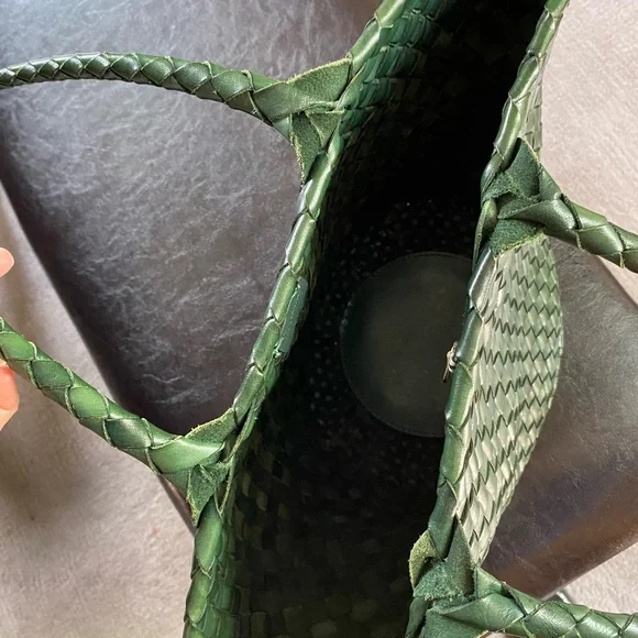 Dragon Diffusion Egola forest Green Woven Leather Tote - Picture 4 of 15